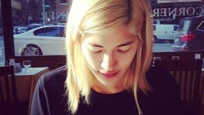 명문대 여학생 “성폭행 당했다” 졸업식장에 침대 매트리스를…