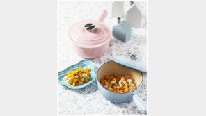 [우먼 동아일보 TV] 여름을 준비하는 저염식 다이어트 푸드  ‘단호박치킨조림’ 푸드 스타일리스트 오용은이 제안하는 르크루제 소스팬 요리