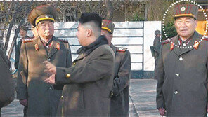 [北 김정은 공포통치]삭제안된 현영철 흔적 미스터리 