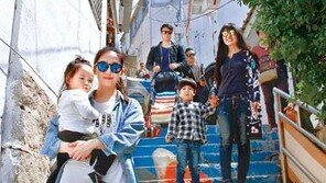 주말 날씨 좋아요, 가족나들이에 자외선 차단제는 꼭 바르세요