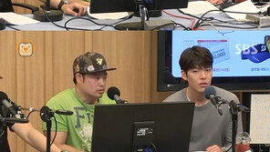 ‘컬투쇼’ 김우빈 “김준호 엉덩이, 자꾸 손 간다”