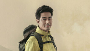 냉감 셔츠·경량 재킷…조인성 뺨치게 입어라