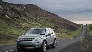 럭셔리 SUV 기준을 바꾸다 ‘디스커버리 스포츠’
