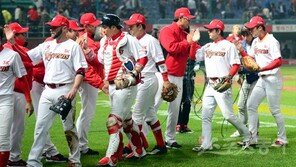 한화 잡은 SK ‘반격의 서곡’