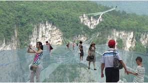 아바타 촬영지 장가계, 공중 유리다리 개통… 세계 최고·최장