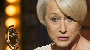 70세 英 헬렌 미렌, 생애 첫 토니상