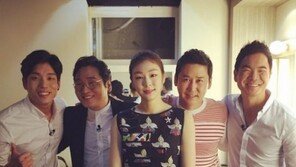 김연아·신동엽·용재오닐·창민·윤일상 인증샷, 원근법 무시?…김연아 ‘소두’ 인증