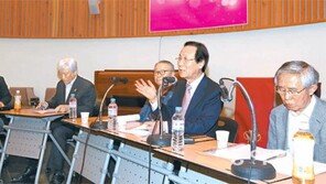 “예배는 있으나 영성은 없고 건물은 있으나 교회는 없다” 