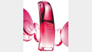 [골든걸]피부 본연의 힘을 키우자! 시세이도 ‘얼티뮨 파워 인퓨징 컨센트레이트’ 