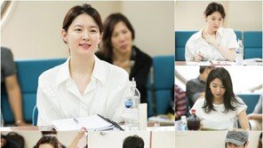 ‘사임당’ 이영애 대본 리딩 현장 ‘공개’…11년 만에 브라운관 복귀
