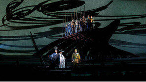 탁월한 무대연출, 소리-연기와 3박자… 국립창극단 신작 ‘적벽가’