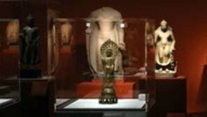 신비롭고 온화한 미소, 살아있는 부처 만나는 듯