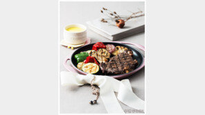 [우먼 동아일보 TV] 프렌치 키친 ‘쇠고기립아이그릴구이ʼ 프랑스 셰프 장 폴 보레즈가 제안하는 르크루제 그릴팬 요리