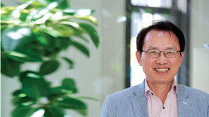 “암, 살려는 의지 내려놓으니 살아”