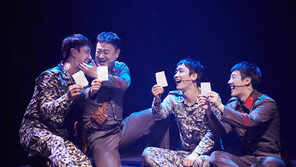 [양형모의 아이러브 스테이지] 마법 같은 음악 사이로 남북군 ‘몰래한 우정’이 흐르고…