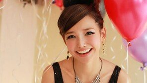 하연수, 일본 모델시절 베이글녀 인증