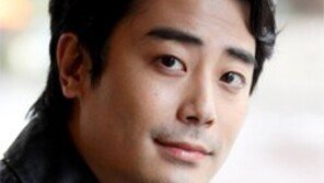 한지상 “고음에서 목 쉬지 않도록 쉼 없이 ‘성대 푸시업’ 하죠”