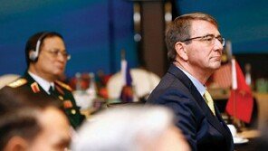 악화일로 “끝이 안 보인다” 美·中 남중국해 치킨게임 