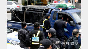 [단독]민노총, 회견 연다더니 몰래 승복 반입… 韓 도피 이중작전? 