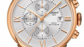 [Q매거진]스마트워치에 도전한다… 태양열로 충전하는 최첨단 시계 