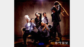 ‘살인의 추억’ 원작 연극 20주년 무대, 원년멤버 총출동