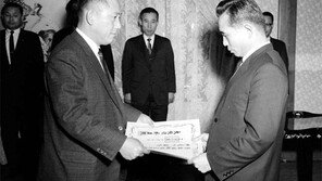 포스코-현대중공업 산파역… 50년간 600兆 부가가치 창출