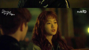 ‘치즈 인 더 트랩’ 서강준, 얼굴에 상처난 김고은 보더니 “누가 이랬어” 까칠+자상