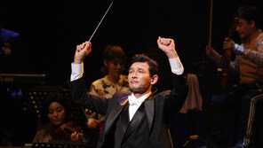 [동아일보 설 특집]“현실은 O F F” 