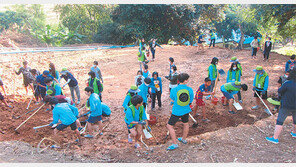 “참된 봉사는 베푸는 게 아니라 함께하는 것”