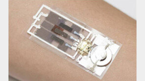 KAIST, 피부에 붙여 심전도 측정 ‘스티커 센서’ 개발