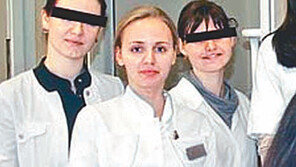 베일 벗은 푸틴 큰딸… 호화저택-요트 가진 의학도