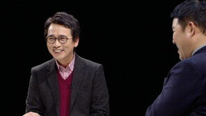 썰전 전원책 “유시민, 의원시절 눈빛… 김구라 웃지도 못했을 것”