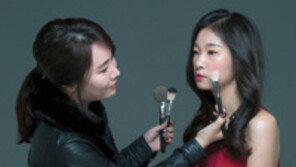 따라 하면 K-Beauty 메이크업 완성이라 전해라