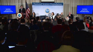 “아인슈타인 예측한 ‘중력파’ 찾았다”…우주탄생의 비밀 풀리나