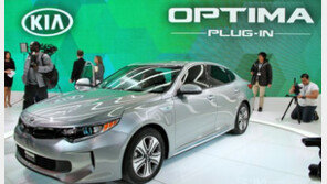 기아차, 첫 번째 플러그인 하이브리드 ‘K5 PHEV’ 세계 최초 공개