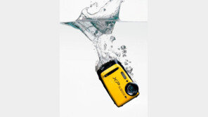 후지필름, 전천후 아웃도어 카메라 XP90 출시