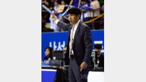 ‘티끌 같은 매너리즘’도 잡아내는 위성우 감독