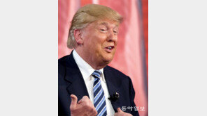 “종교 지도자로서 수치” 트럼프, 교황에도 막말