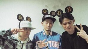 도끼-더콰이엇-빈지노, ‘미키 마우스 머리띠’ 인증샷 “5주년 콘서트 와주셔서 감사”