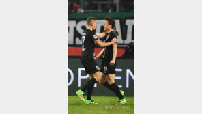 [분데스리가 리포트] 구자철 하노버전 결승골…아우크스 5경기 무승 끝