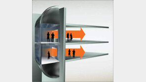 롯데월드타워 세계 최장 ‘복층 승강기’ 다닌다