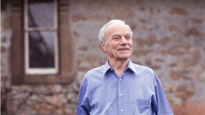 ‘나파밸리 와인’ 선구자 피터 몬다비 별세…향년 101세