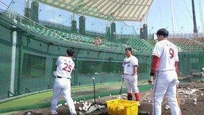 17년차 이범호, 3년차 박진두 향한 내리사랑