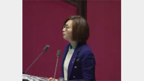 필리버스터 은수미, 8시간 50분 넘게 연설…박한상 의원 ‘10시간 15분’ 국내 최장 기록 깰까?