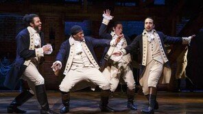 [K-뮤지컬]“딱 한 작품만? 뮤지컬 ‘해밀턴’을 보라” 