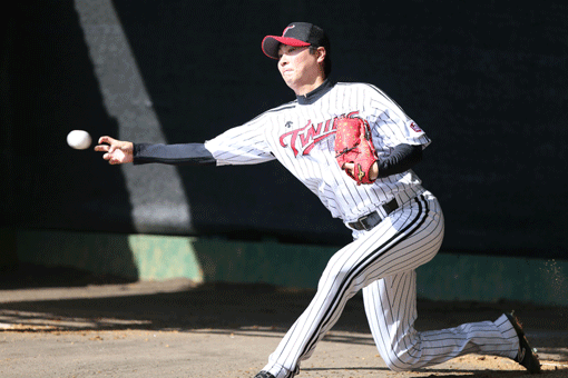 ‘포크볼 장착’ 우규민…올 시즌 심상치 않다