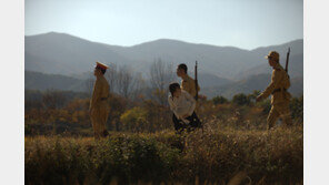 [빅마우스] 누리꾼 “군대 화생방 때도 눈물 참았는데, 나이 마흔에 울었다.”