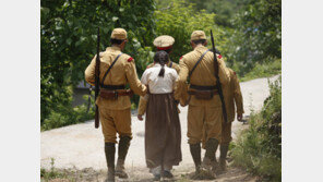 “진실이 관객을 움직였다”… ‘귀향’ 개봉 첫날 15만명 1위 