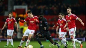 위기의 맨유, 5-1 대승 ‘유로파 16강행’…‘3-0 완승’ 토트넘도