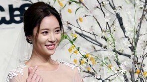 ‘슈가’ 아유미, 황정음 결혼식 참석 “특별한 존재”…황정음 “예쁜 모습 보여드릴 것”